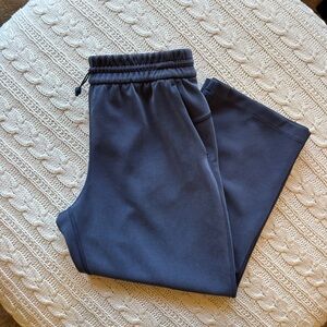 Lululemon Softstreme High Rise Straight Leg Cropped Pant